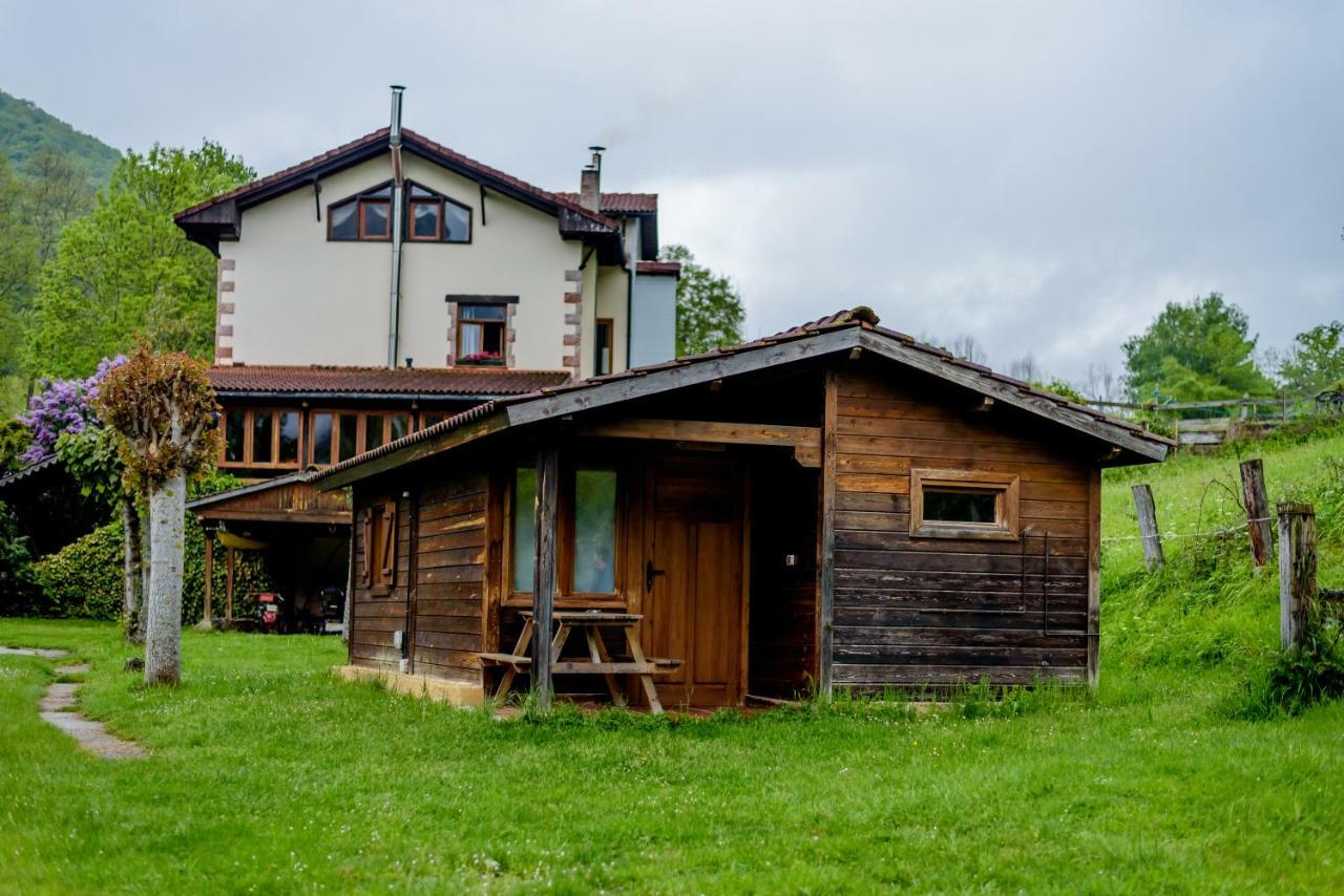 Hotel Rural Picos De Europa Posada De Valdeon Exterior foto